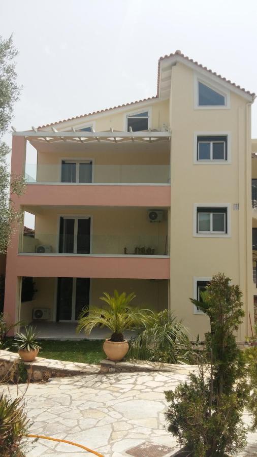 Philippos Hotel Apartments Nikiana Extérieur photo