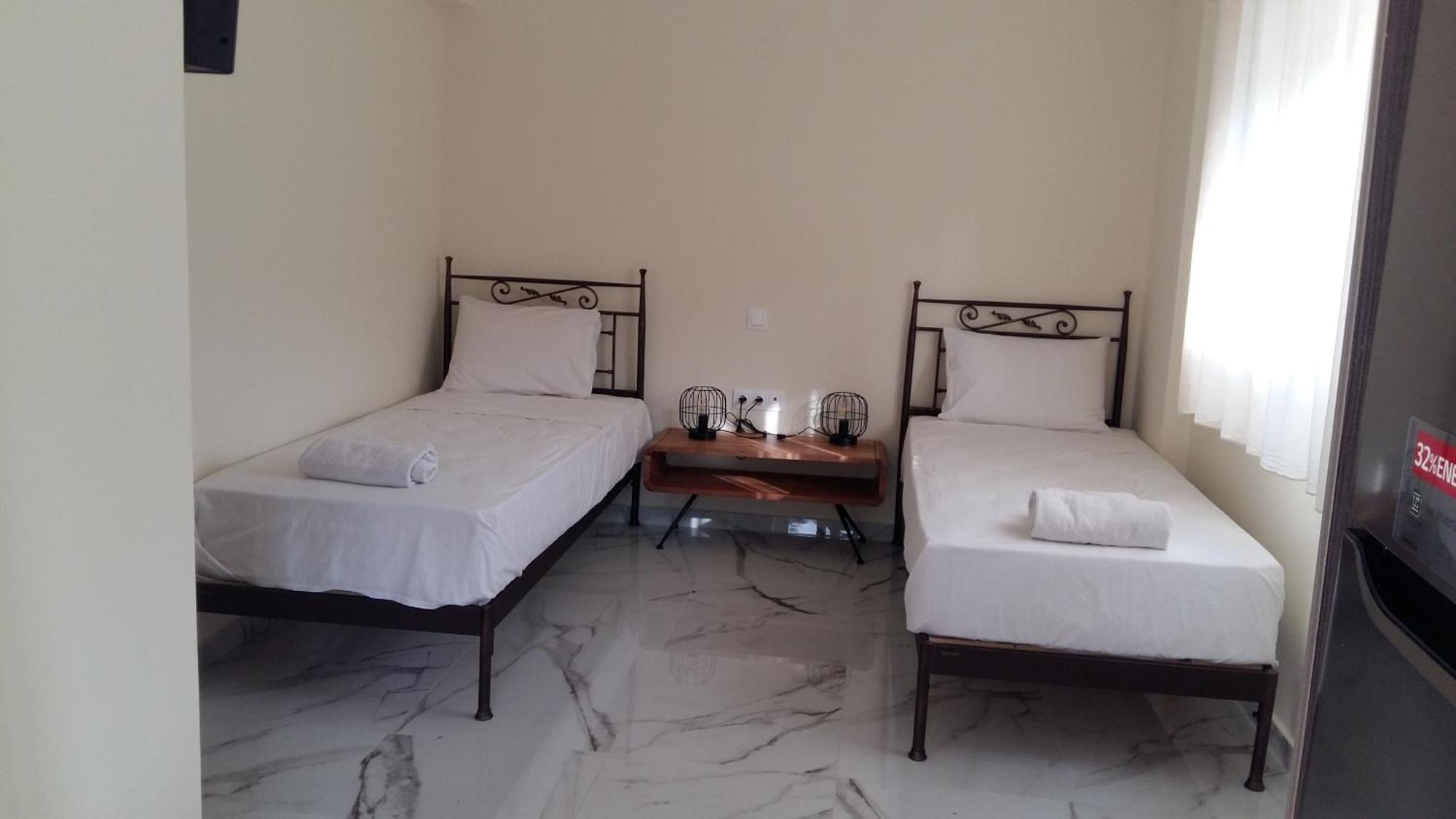 Philippos Hotel Apartments Nikiana Extérieur photo