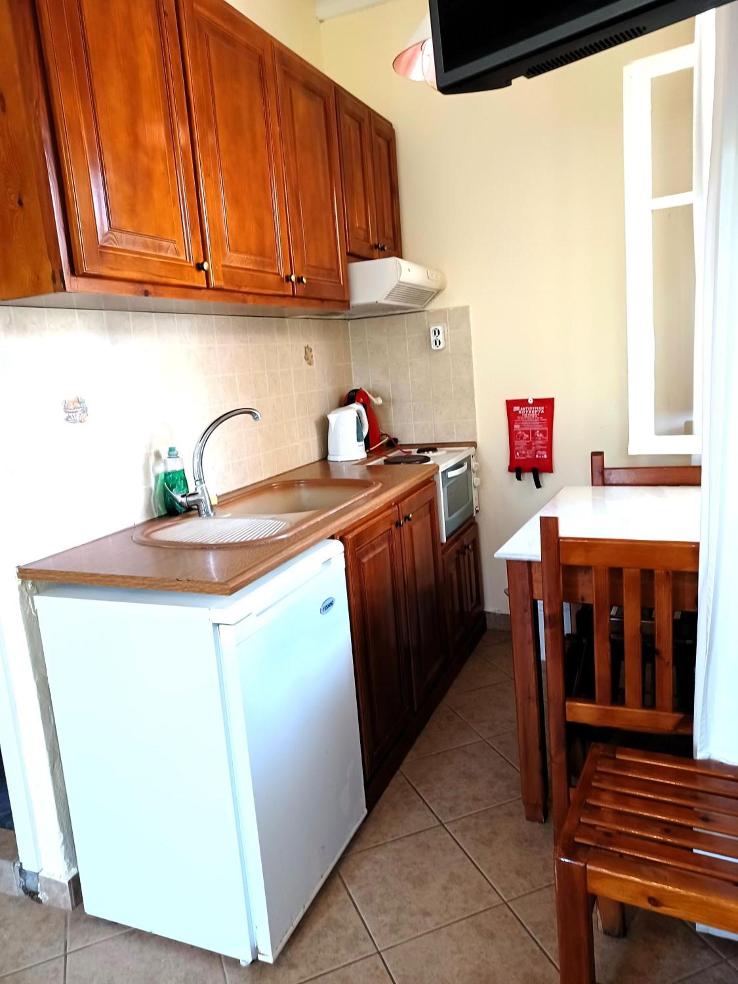 Philippos Hotel Apartments Nikiana Extérieur photo