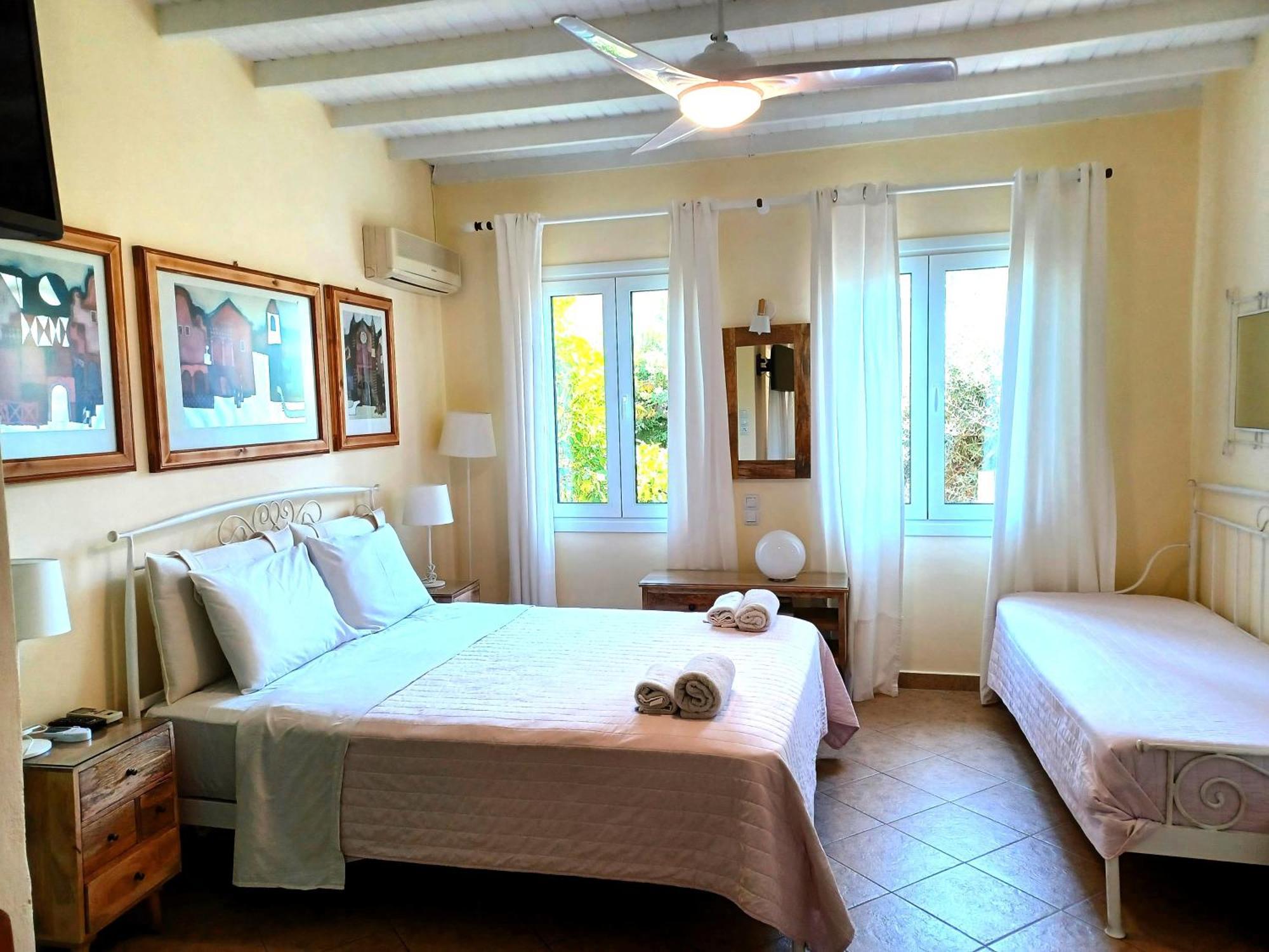 Philippos Hotel Apartments Nikiana Extérieur photo