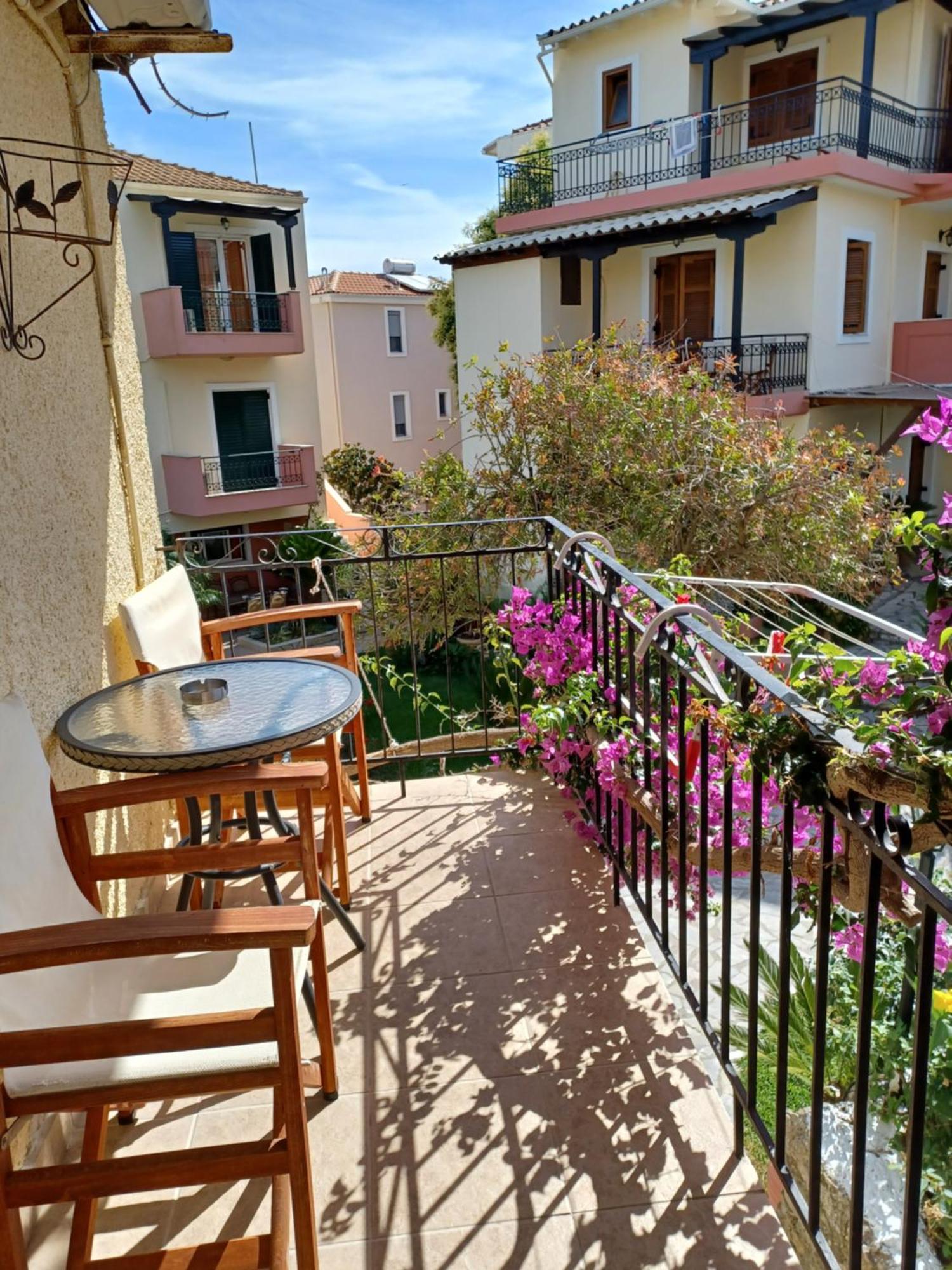 Philippos Hotel Apartments Nikiana Extérieur photo