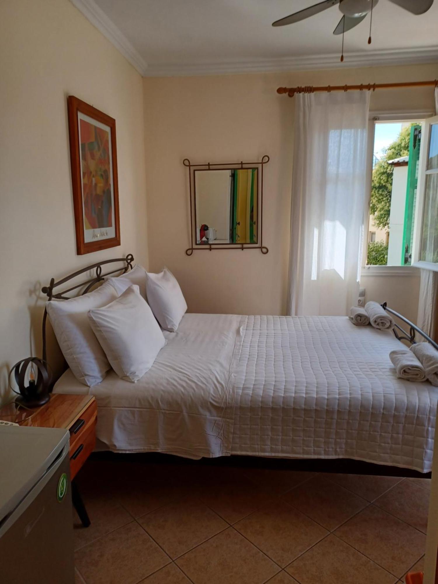Philippos Hotel Apartments Nikiana Extérieur photo