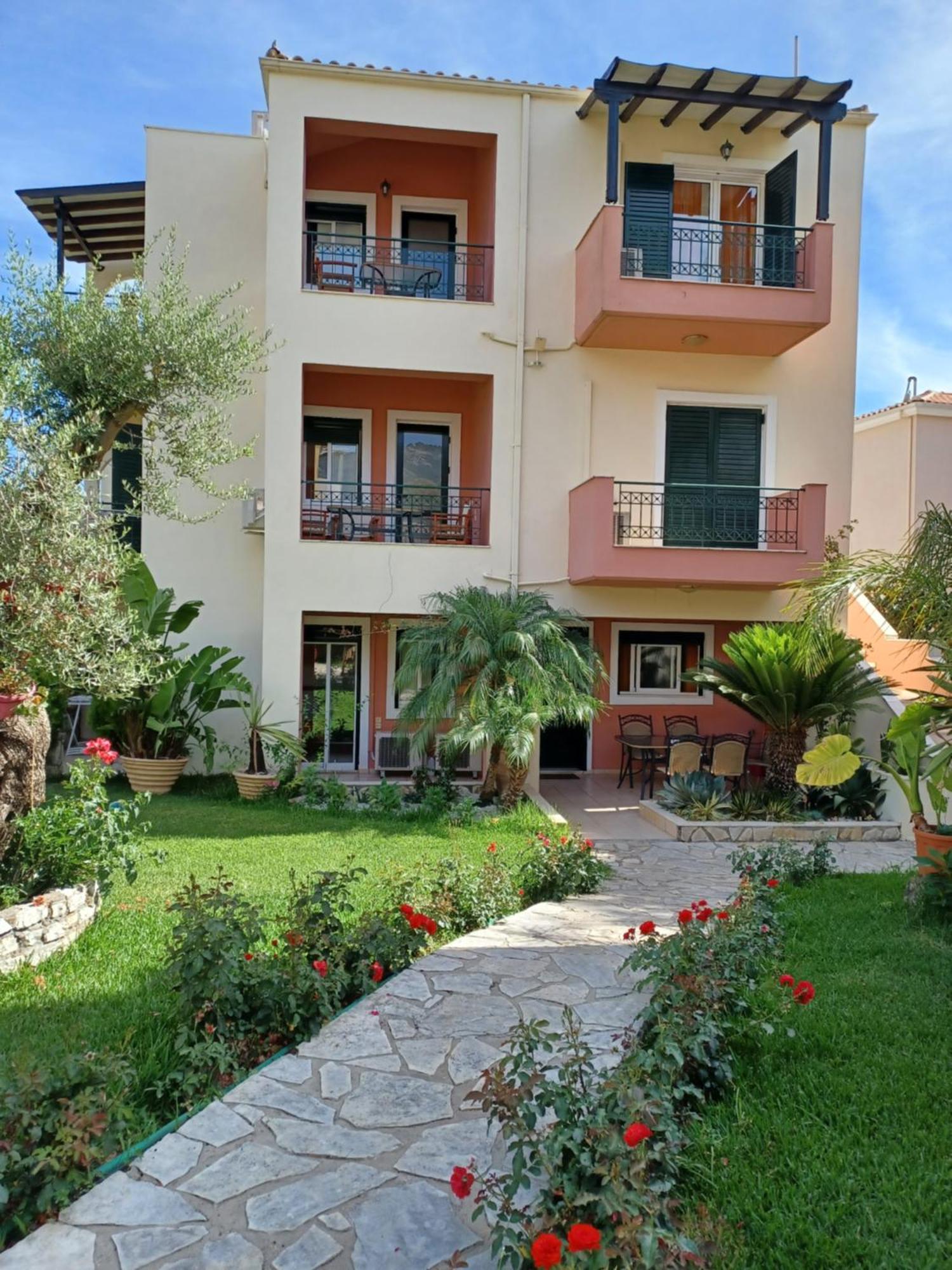 Philippos Hotel Apartments Nikiana Extérieur photo