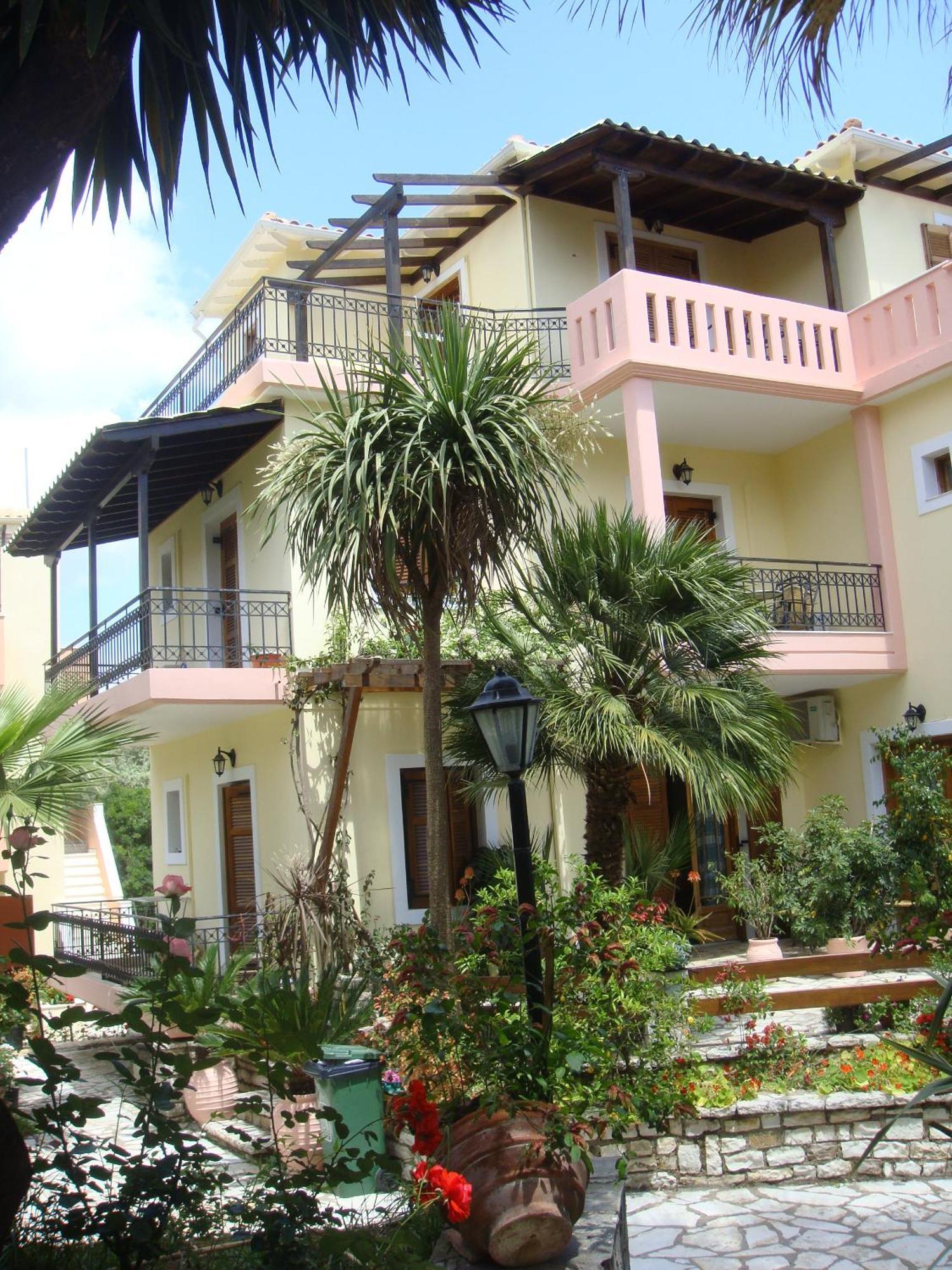 Philippos Hotel Apartments Nikiana Extérieur photo