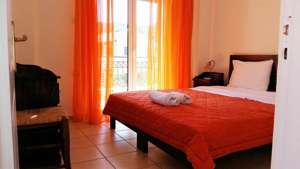 Philippos Hotel Apartments Nikiana Extérieur photo