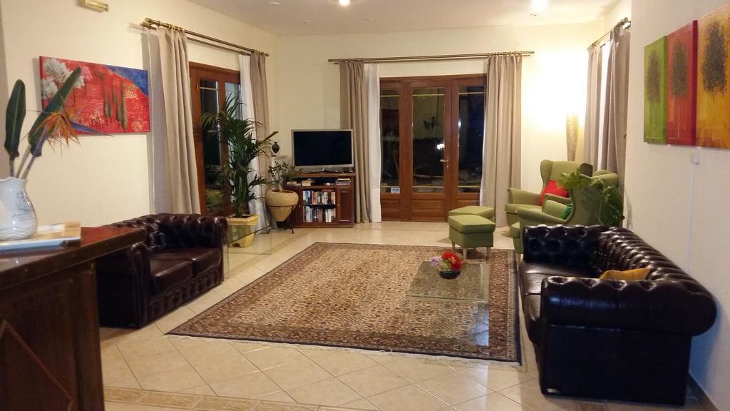 Philippos Hotel Apartments Nikiana Extérieur photo