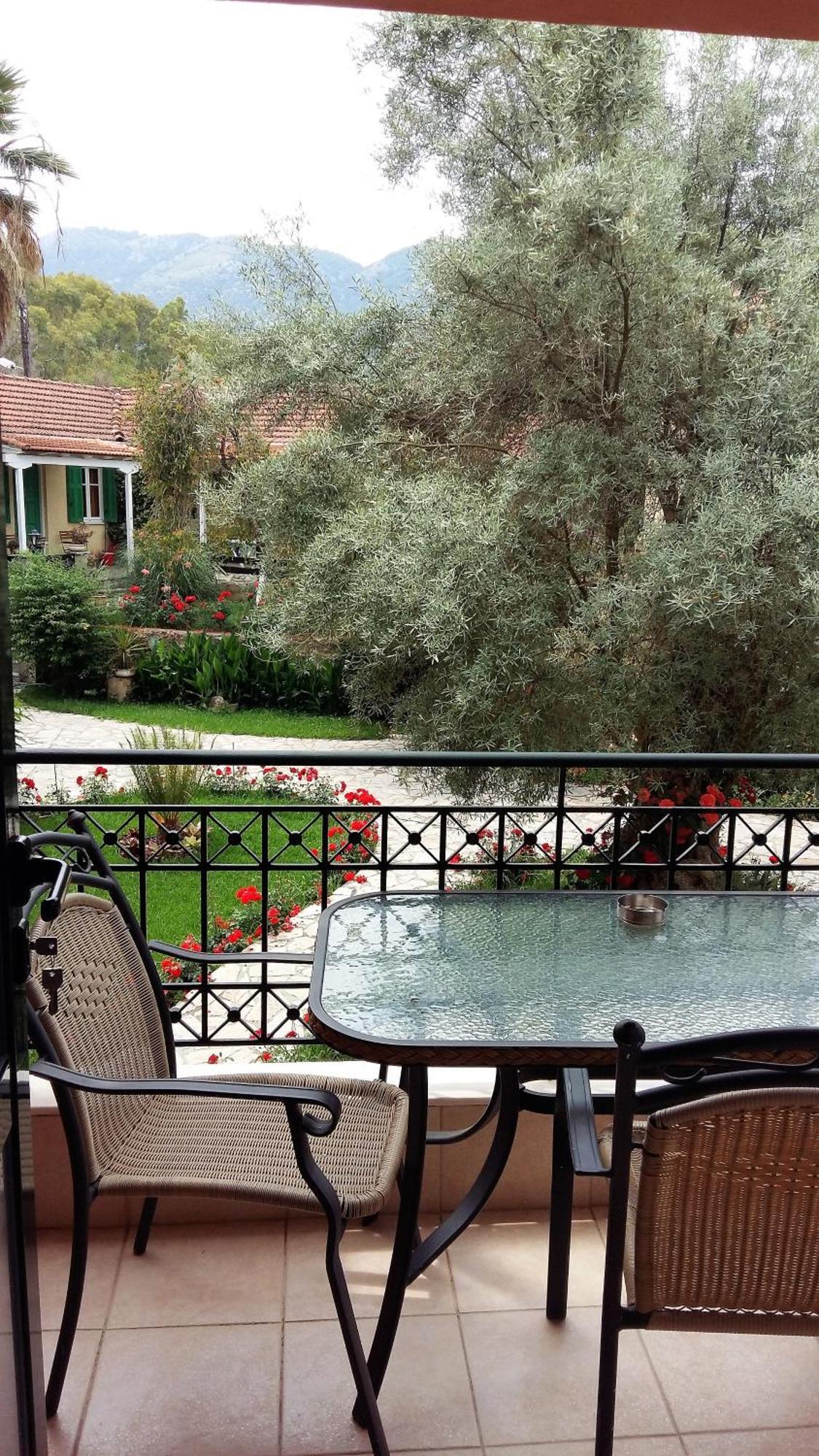 Philippos Hotel Apartments Nikiana Extérieur photo